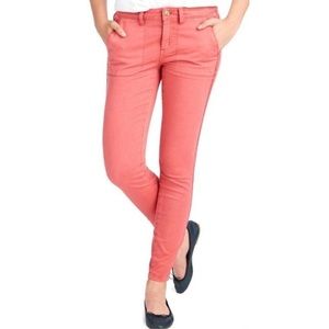 vineyard vines Garment Dyed Skinny Utility Pants colored skinny jean